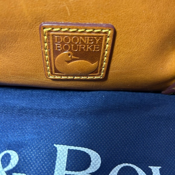 Dooney & Bourke Italian Florentine Leather Large Satchel Bag Natural - Picture 15 of 16